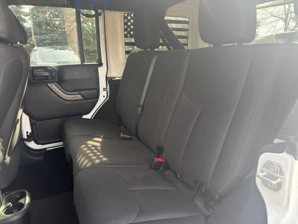 Used 2018 Jeep Wrangler Unlimited Sport S image 27
