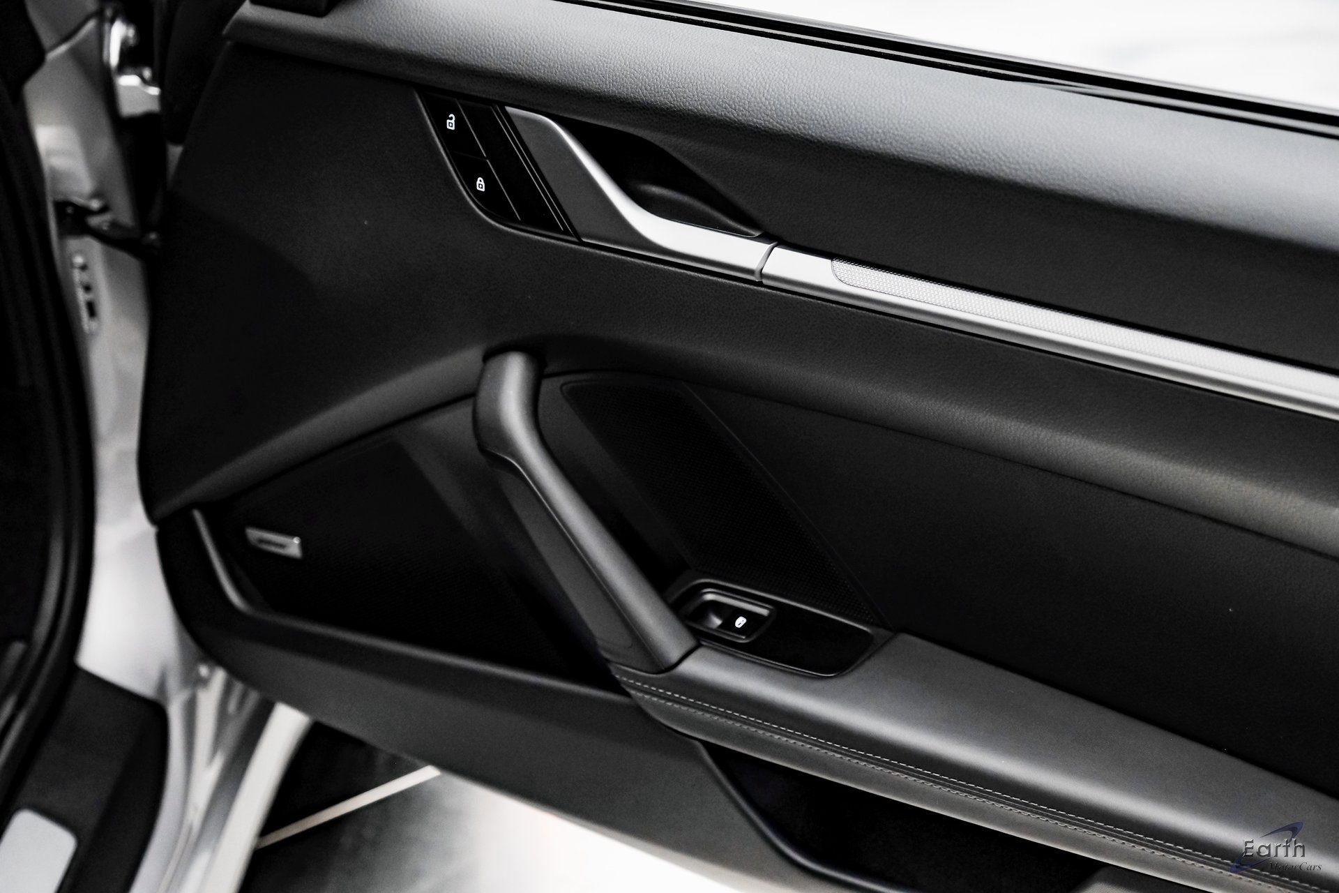 Used 2024 Porsche 911 Carrera S w/ Premium Package image 73