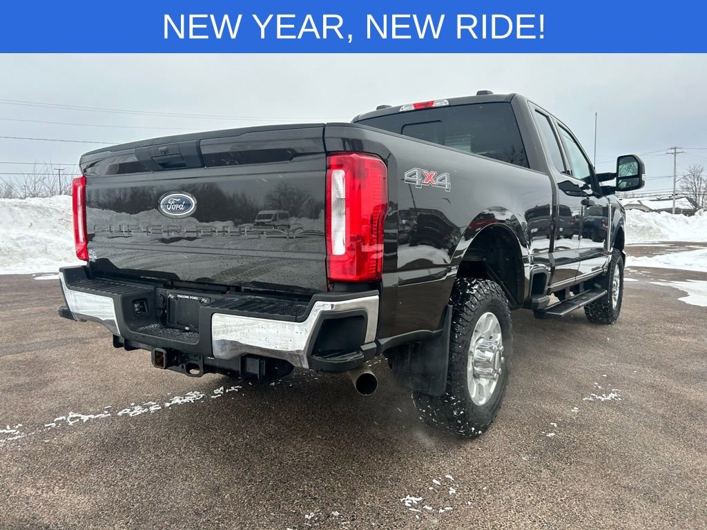 Certified 2024 Ford F350 XLT image 7