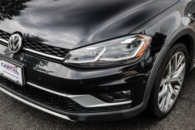 Used 2019 Volkswagen Golf Alltrack SE AWD/4WD image 9
