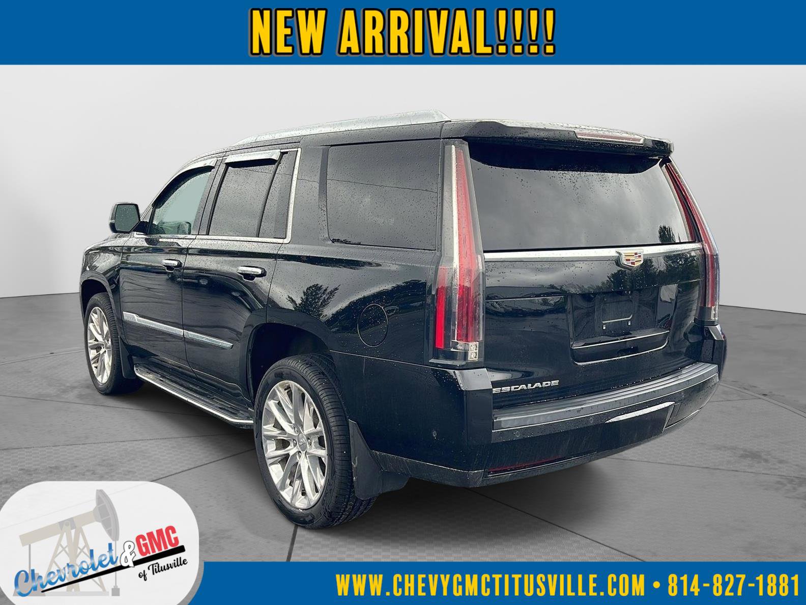 Used 2019 Cadillac Escalade Luxury AWD/4WD image 2