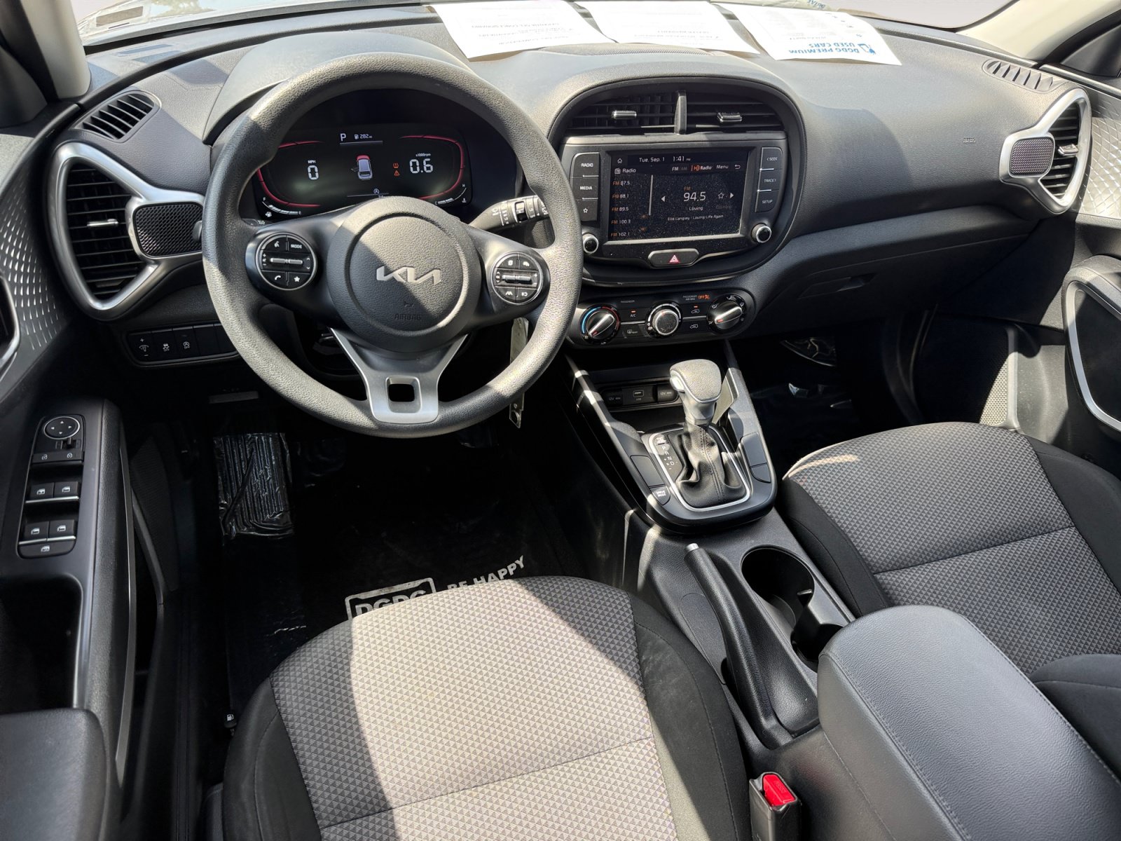 Used 2024 Kia Soul LX w/ Option Group 015 FWD image 15