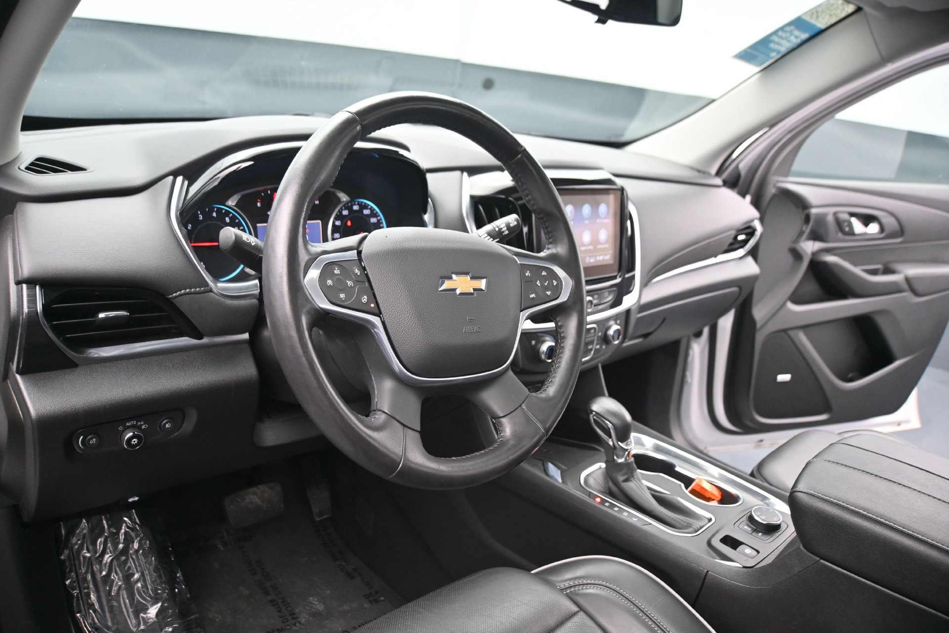 Used 2021 Chevrolet Traverse High Country AWD/4WD image 24