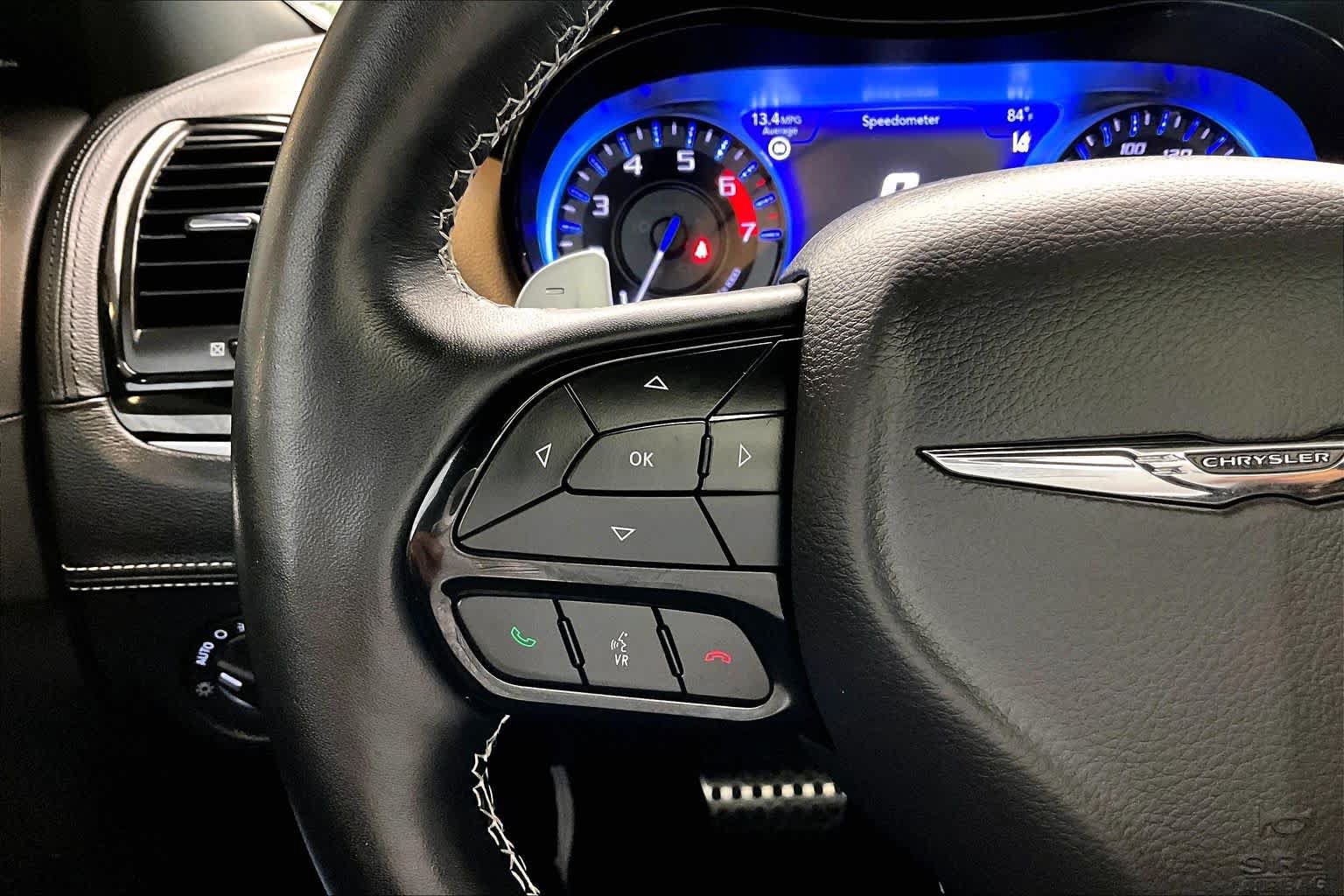 Used 2023 Chrysler 300 C RWD image 24