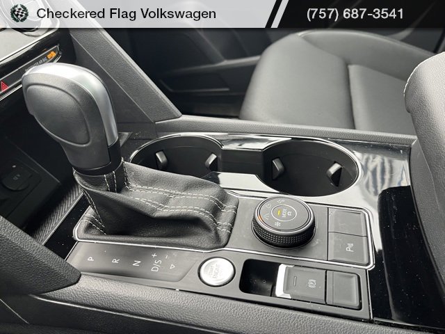 Used 2023 Volkswagen Atlas Cross Sport SE w/ Panoramic Sunroof Package image 44