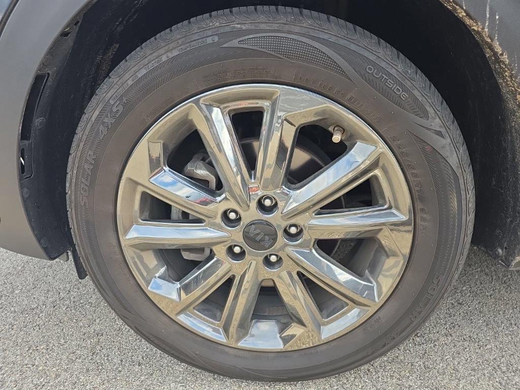 Certified 2022 Kia Sportage Nightfall Edition w/ Nightfall Fwd Premium Package image 9