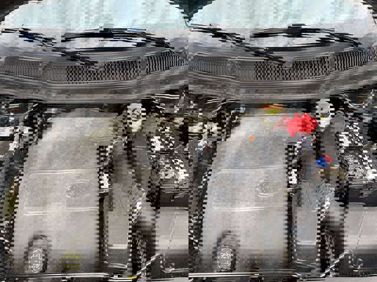 Used 2016 Ford Explorer XLT w/ Equipment Group 202A AWD/4WD image 36