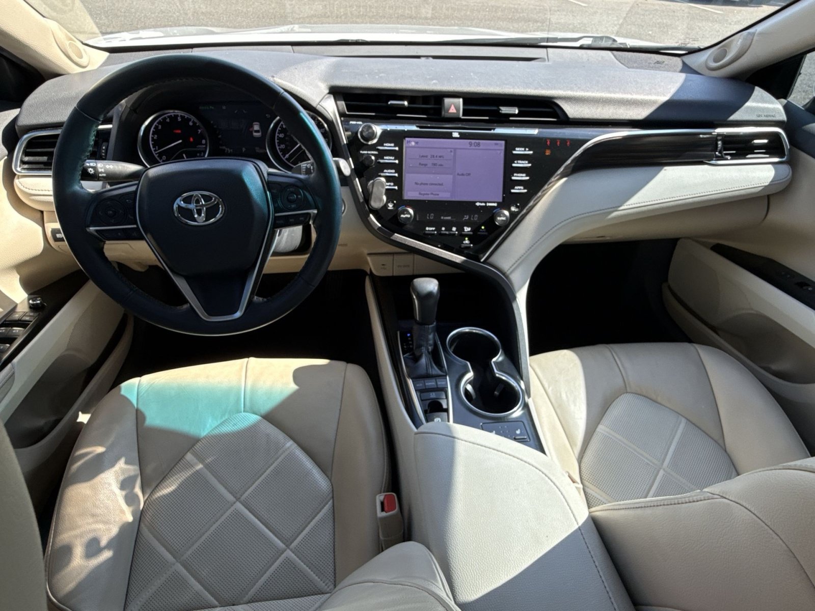 Used 2018 Toyota Camry XLE w/ Audio Package FWD image 23