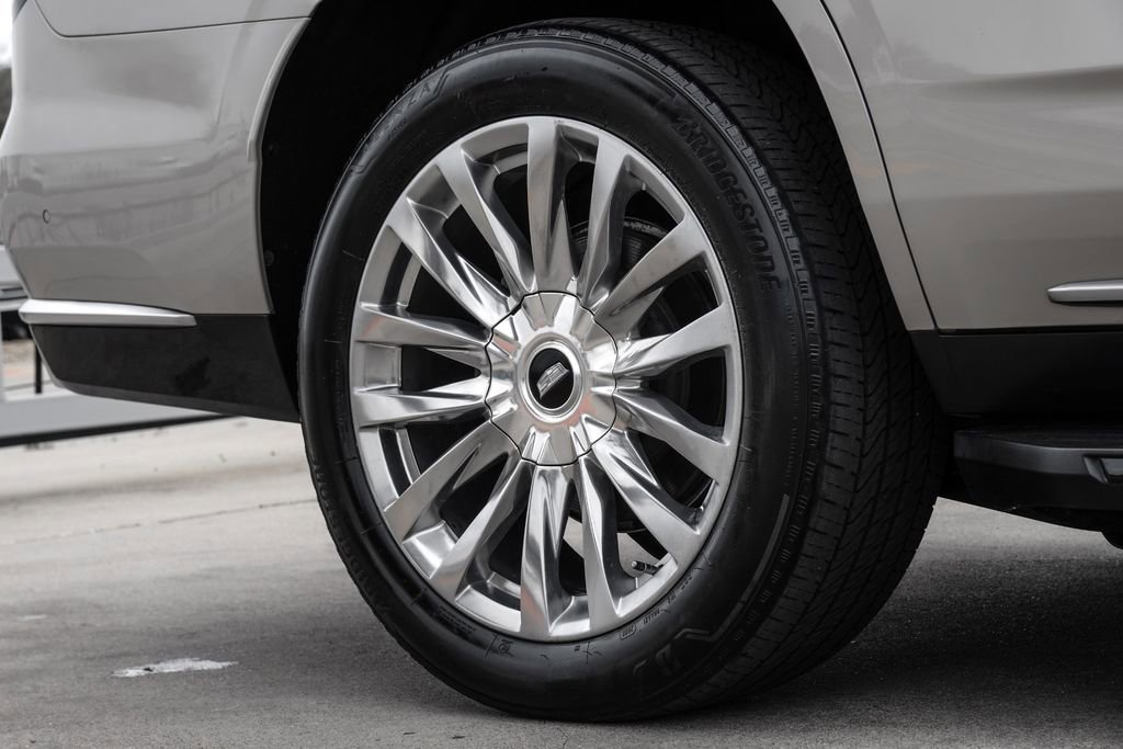 Used 2021 Cadillac Escalade Premium Luxury w/ Driver Assist Tech Package AWD/4WD image 65