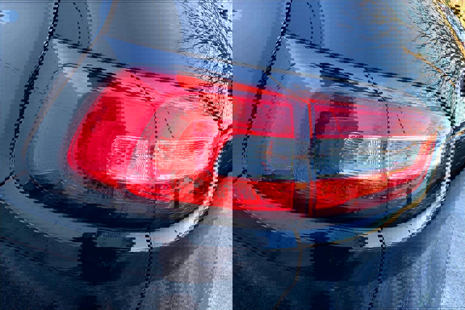 Used 2016 Jeep Cherokee Latitude w/ Cold Weather Group image 27