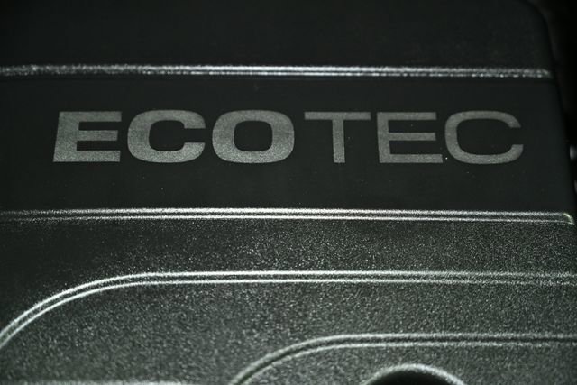 Used 2022 Chevrolet Equinox Premier image 18