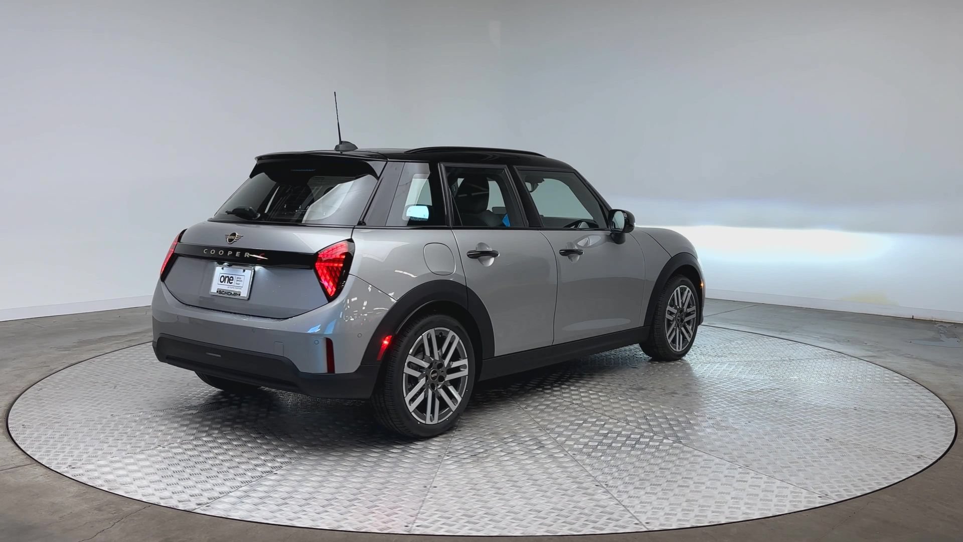 Used 2026 MINI Cooper S FWD image 8