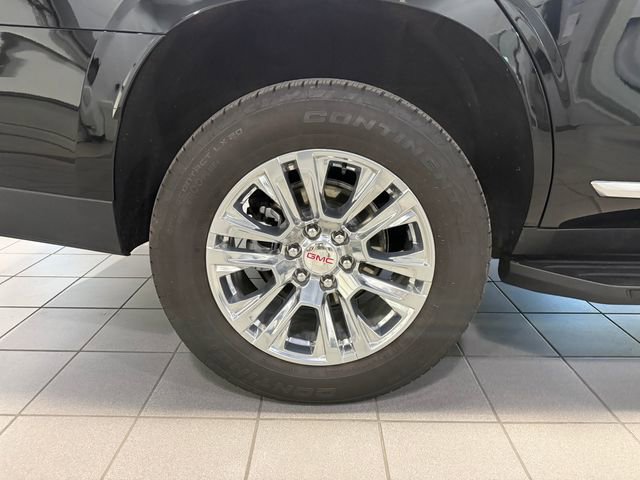 Certified 2025 GMC Yukon Denali image 9