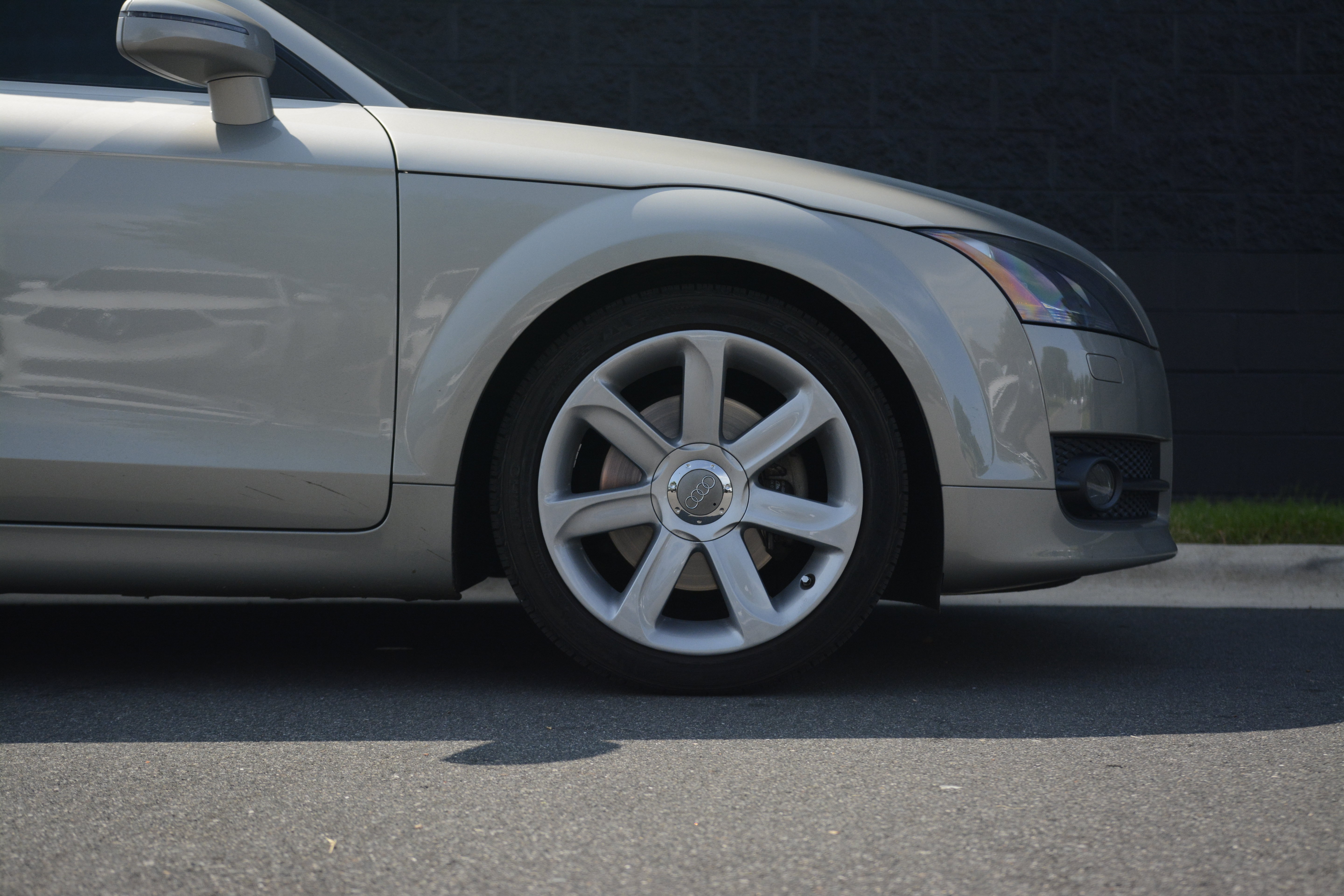 Used 2008 Audi TT 2.0T FWD image 11