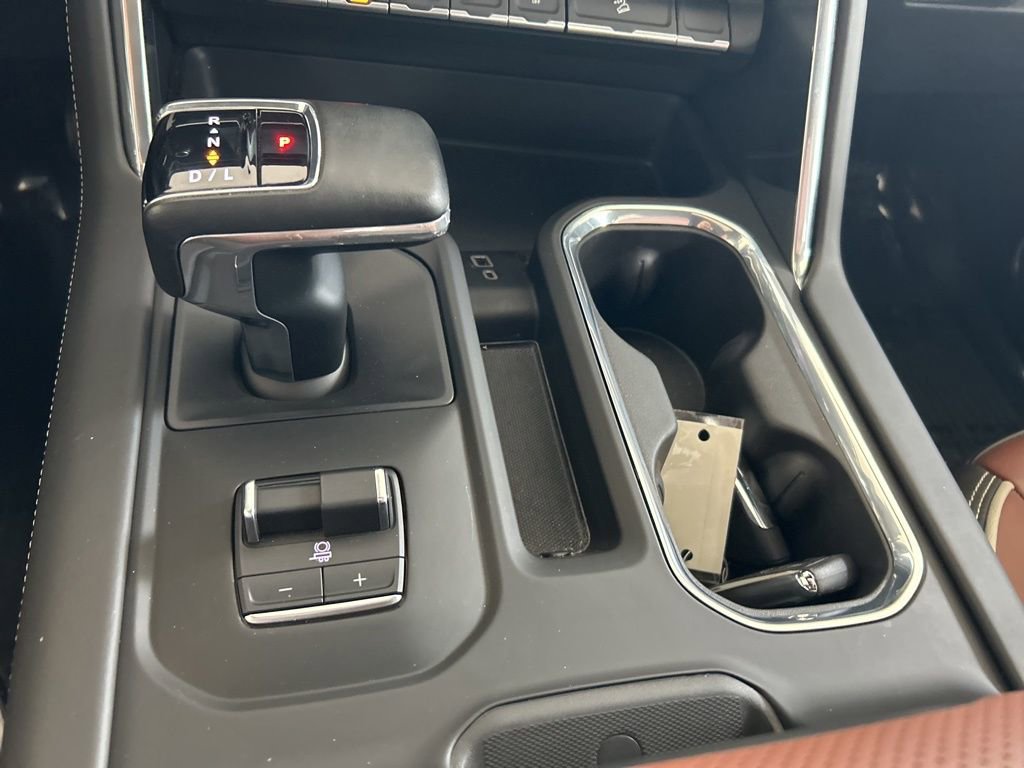 Used 2025 GMC Sierra 1500 Denali Ultimate image 51