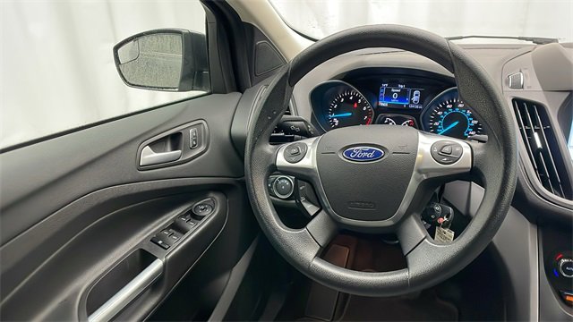 Used 2016 Ford Escape SE w/ Equipment Group 201A image 7