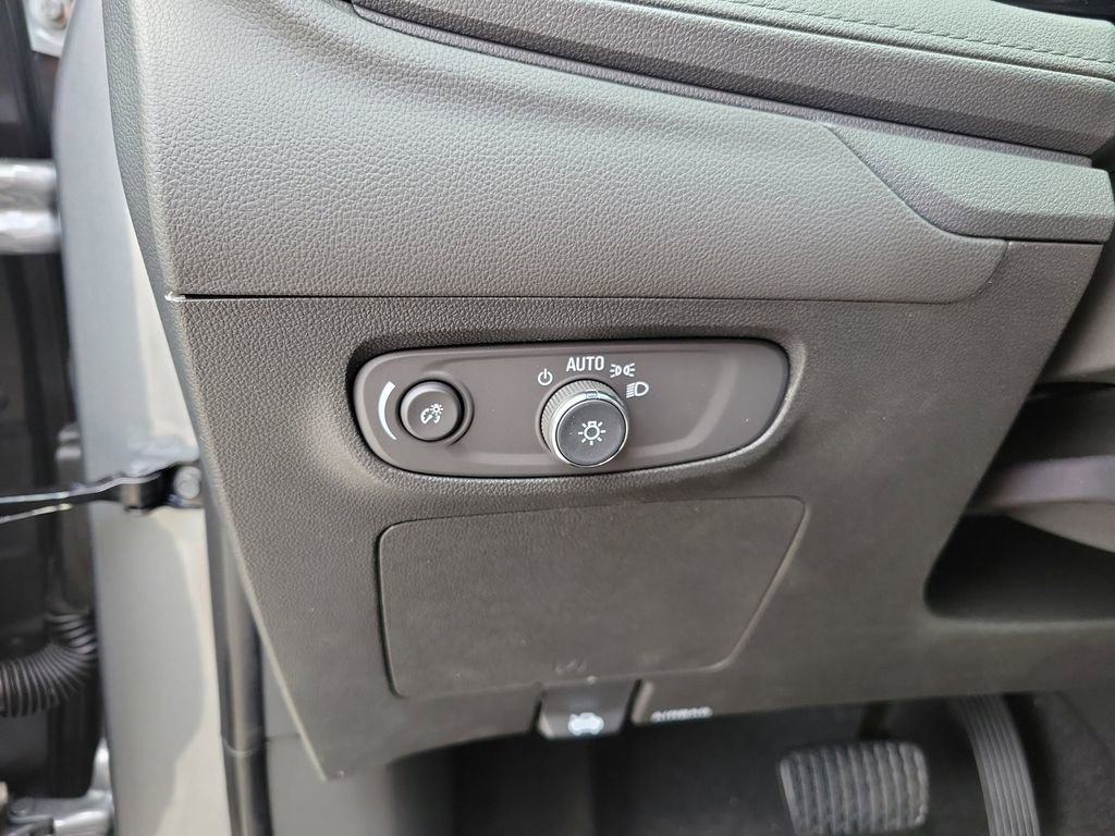 New 2026 Buick Encore GX Sport Touring FWD image 23