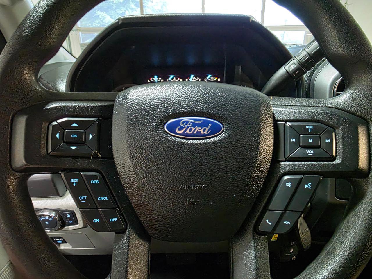 Used 2018 Ford F150 XLT AWD/4WD image 28