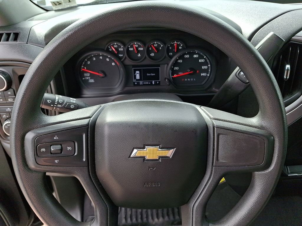 Used 2022 Chevrolet Silverado 1500 Custom AWD/4WD image 18