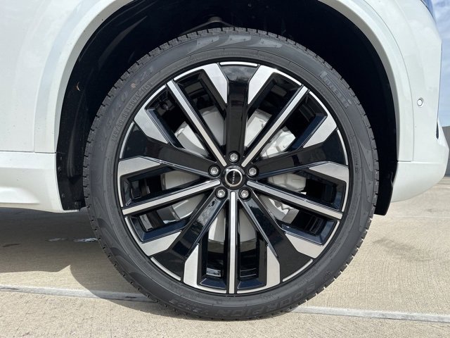 New 2026 Volvo XC90 B6 Ultra image 9