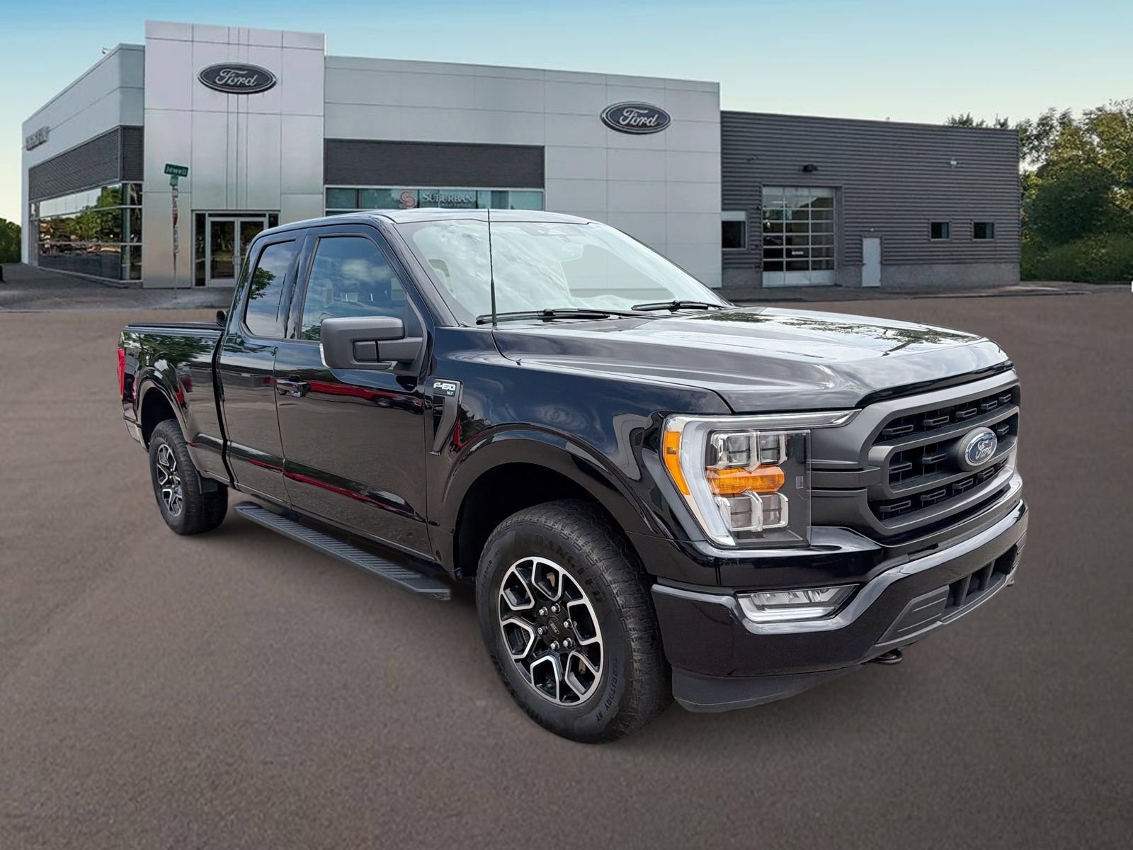 Used 2023 Ford F150 XLT w/ Equipment Group 302A High AWD/4WD image 2