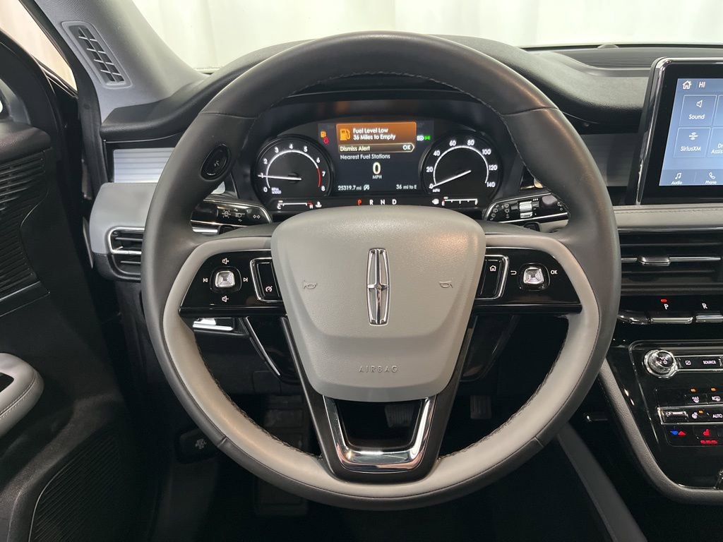 Used 2022 Lincoln Corsair AWD w/ Equipment Group 101A image 5