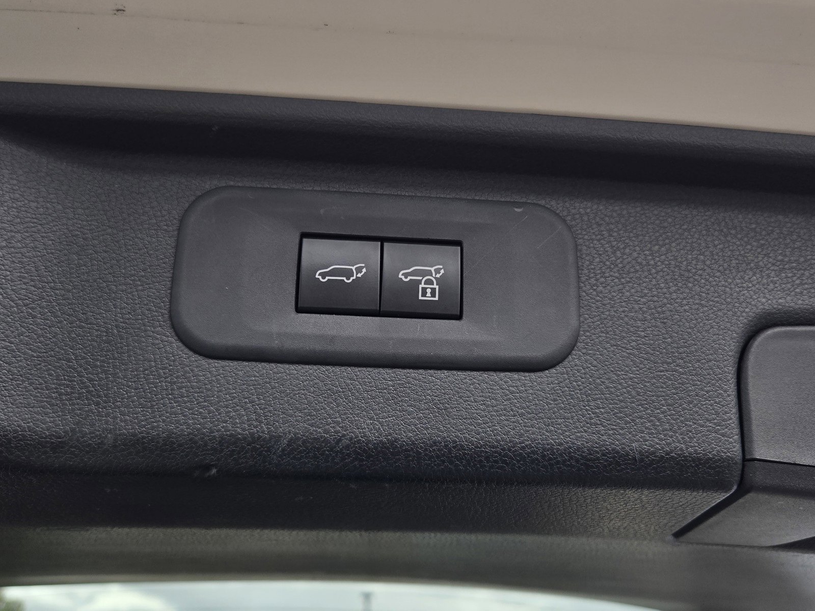 Certified 2024 Toyota Grand Highlander XLE image 26