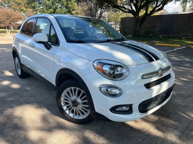 Used 2017 FIAT 500X Lounge image 2
