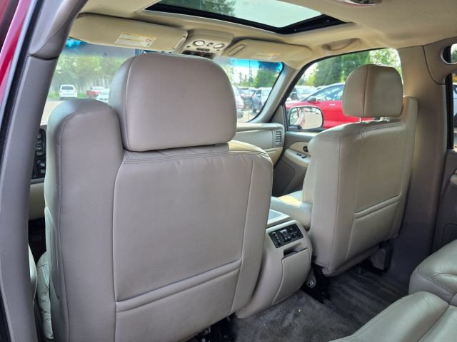 Used 2001 GMC Yukon SLT AWD/4WD image 28