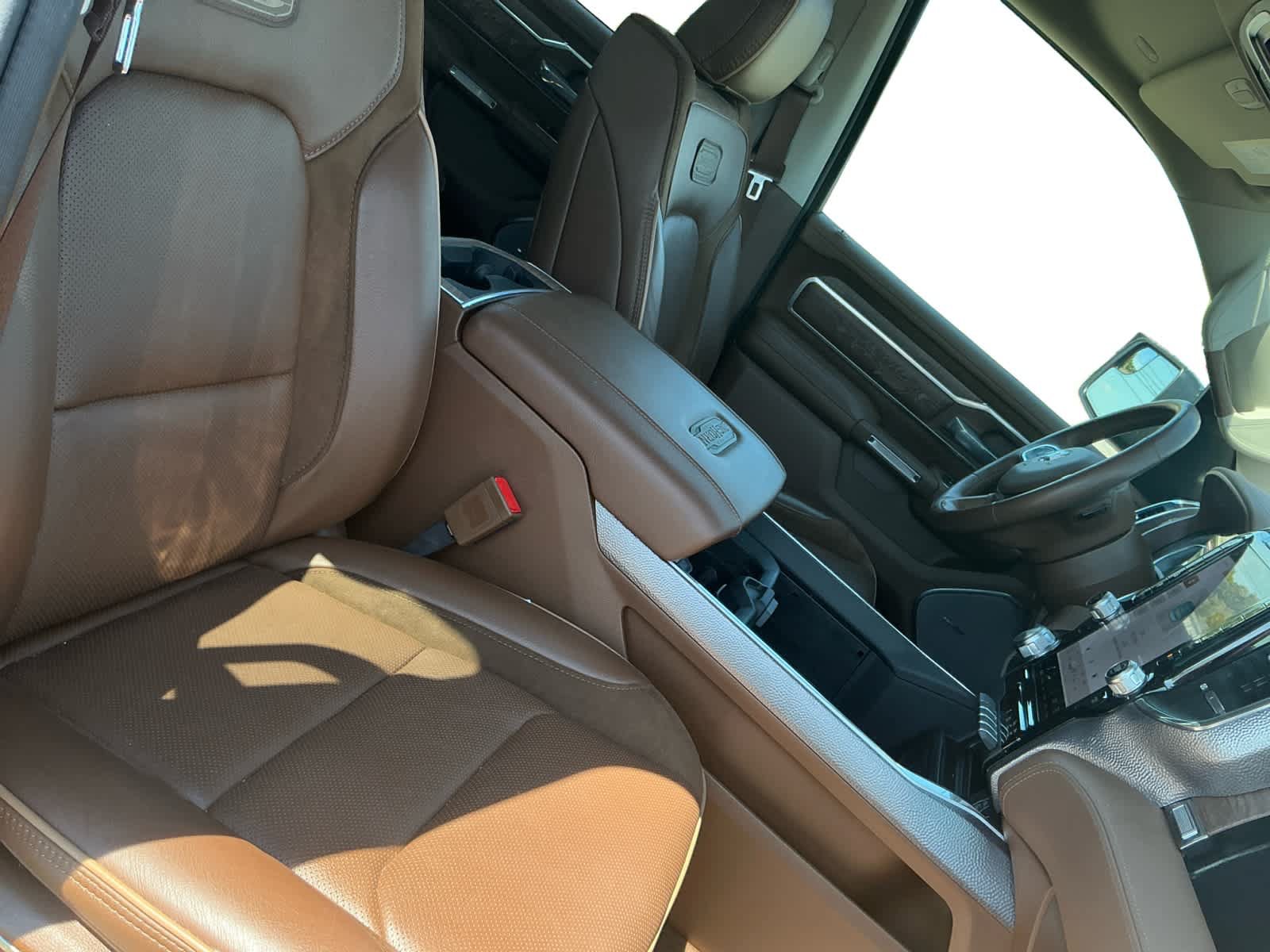 Used 2024 RAM 1500 Limited AWD/4WD image 15