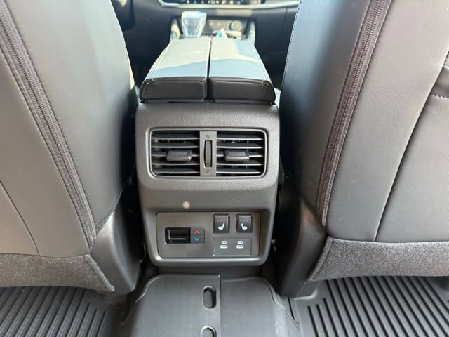 New 2026 Nissan Rogue Platinum image 26