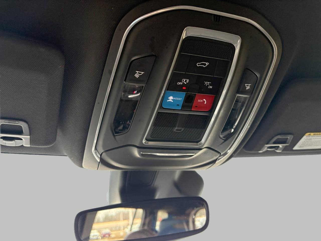 Used 2022 Jeep Grand Cherokee L Laredo image 19