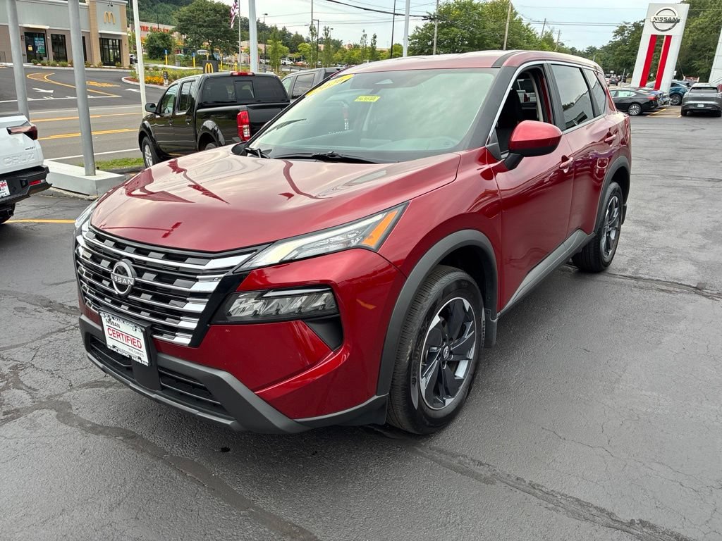 Certified 2026 Nissan Rogue SV AWD/4WD image 3