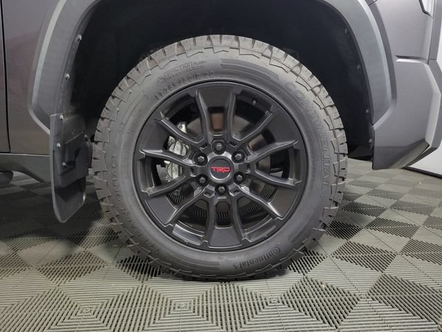 Used 2022 Toyota Tundra SR5 w/ Convenience Package RWD image 10