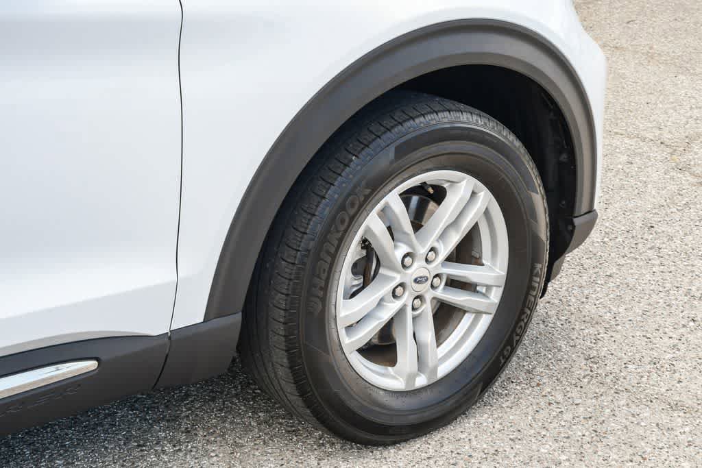 Used 2022 Ford Explorer XLT RWD image 11