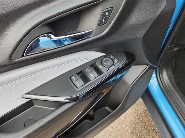 Certified 2025 Chevrolet Trax LT w/ LT Convenience Package image 21