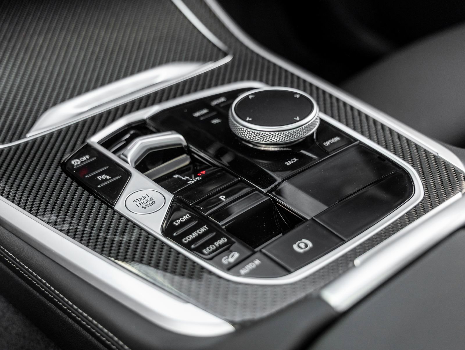 Used 2026 BMW X5 M60i w/ Climate Comfort Package image 32