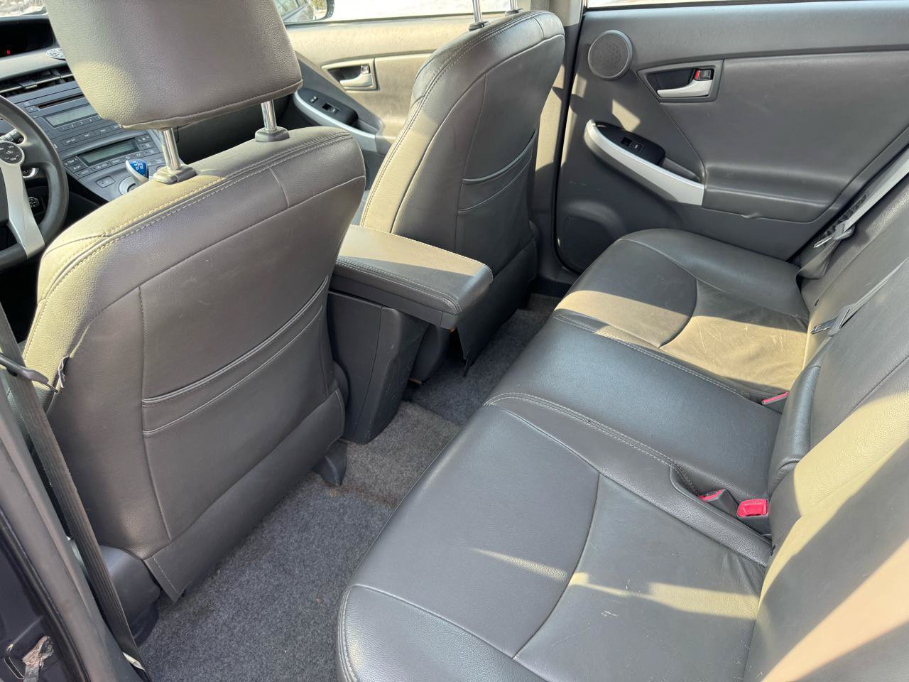 Used 2010 Toyota Prius Five FWD image 39
