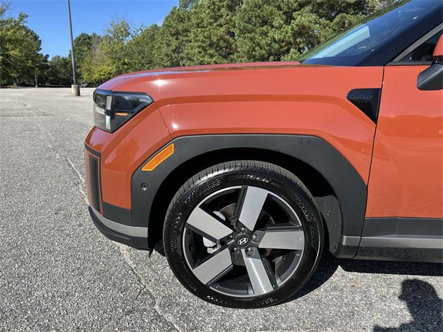 Used 2025 Hyundai Santa Fe Limited image 10