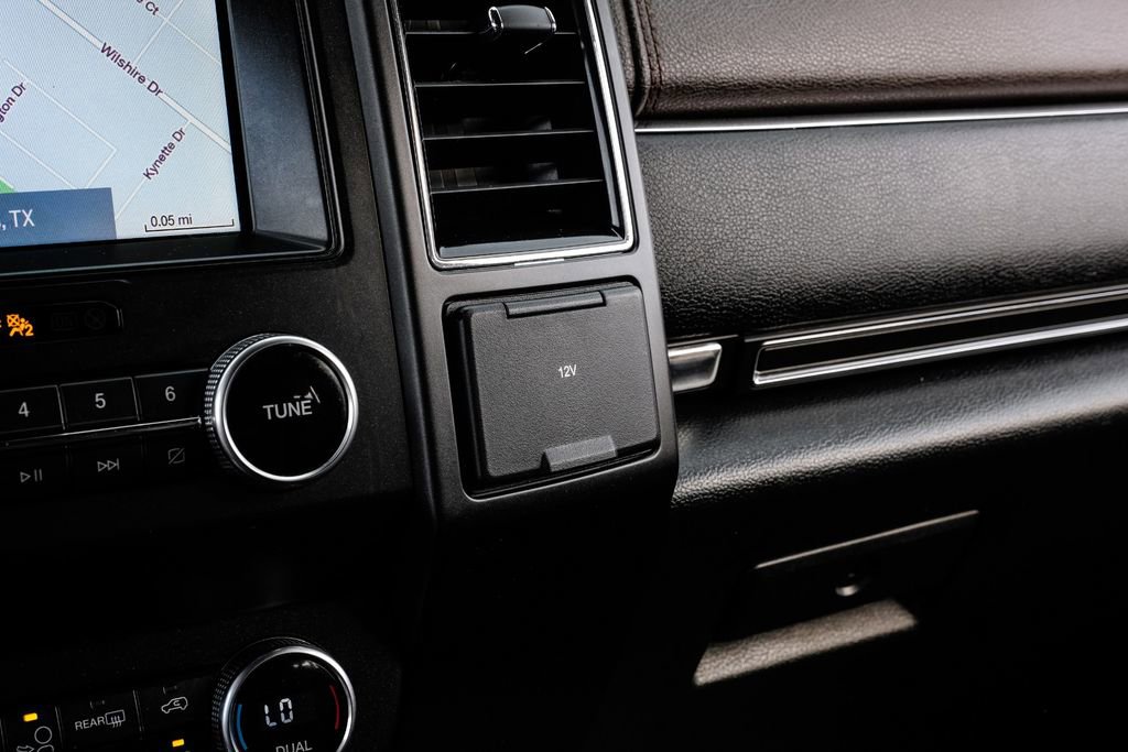 Used 2020 Ford Expedition King Ranch RWD image 30