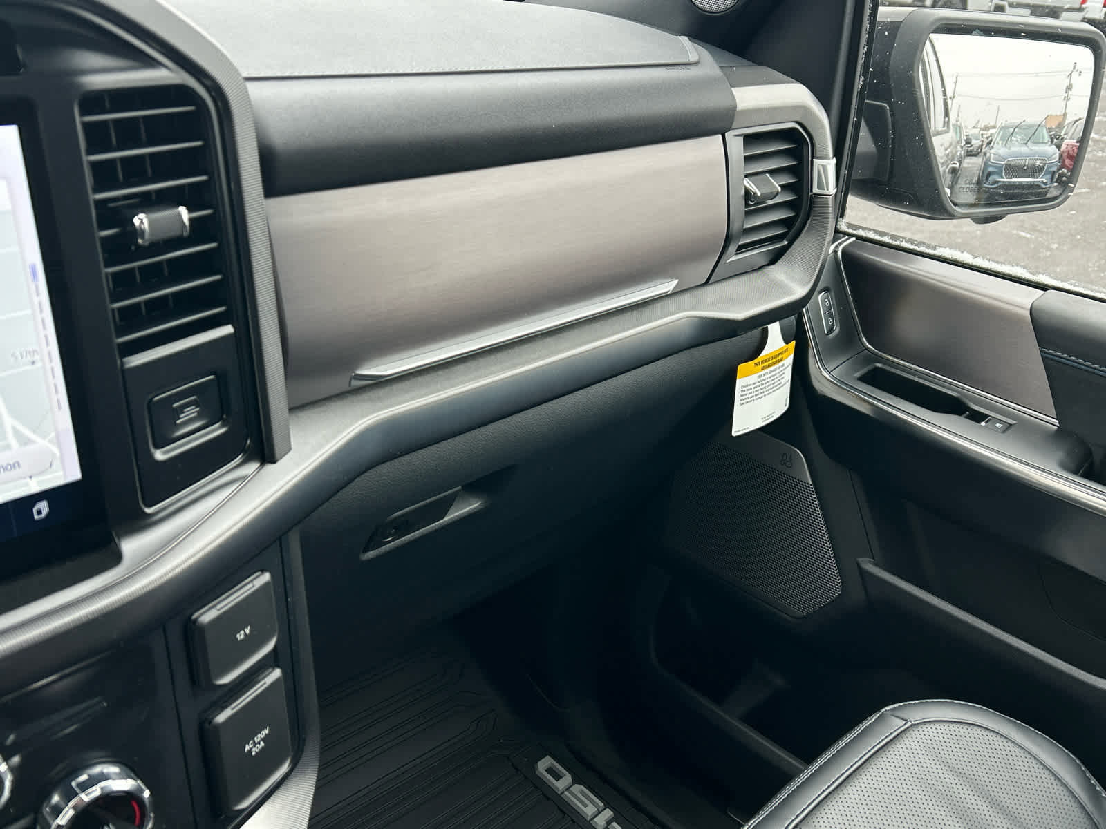 New 2025 Ford F150 Platinum w/ FX4 Off-Road Package image 77