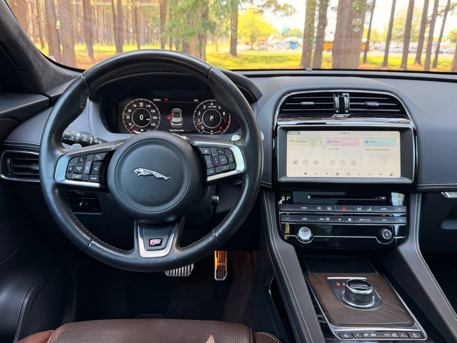 Used 2020 Jaguar F-PACE S AWD/4WD image 3