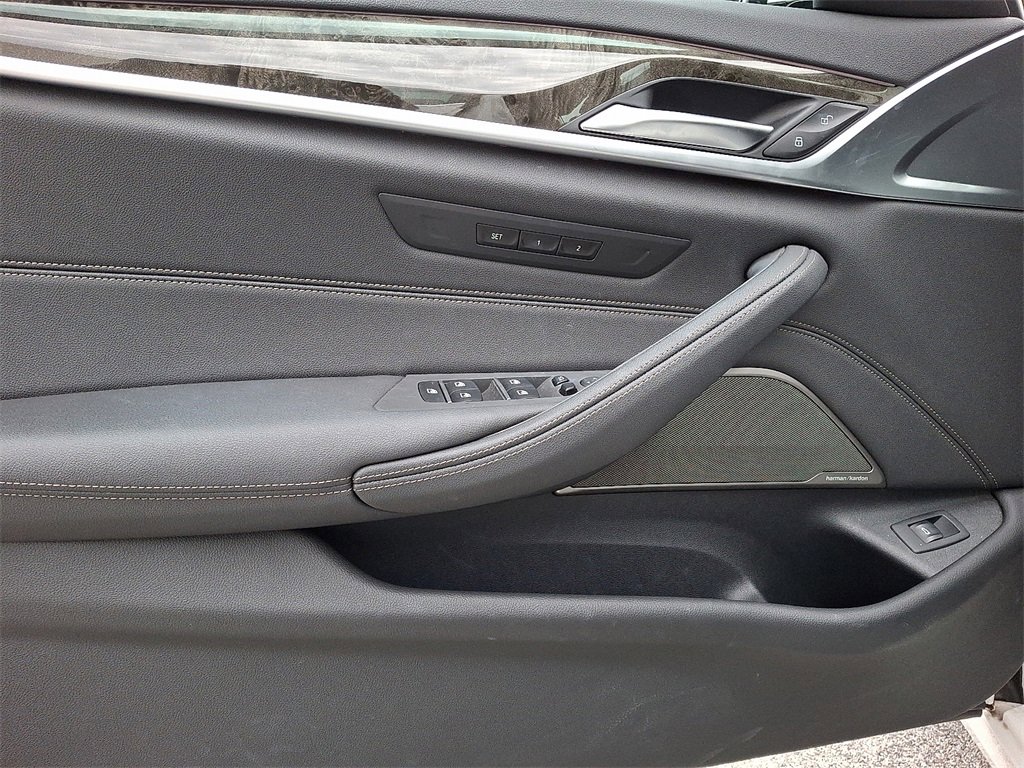 Certified 2023 BMW 530i xDrive w/ Premium Package image 14