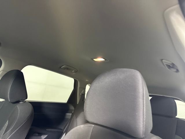 Used 2024 Kia Sorento LX image 12