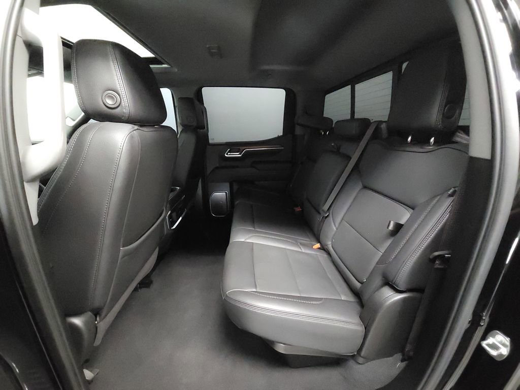 Used 2023 GMC Sierra 1500 Denali w/ Technology Package AWD/4WD image 26