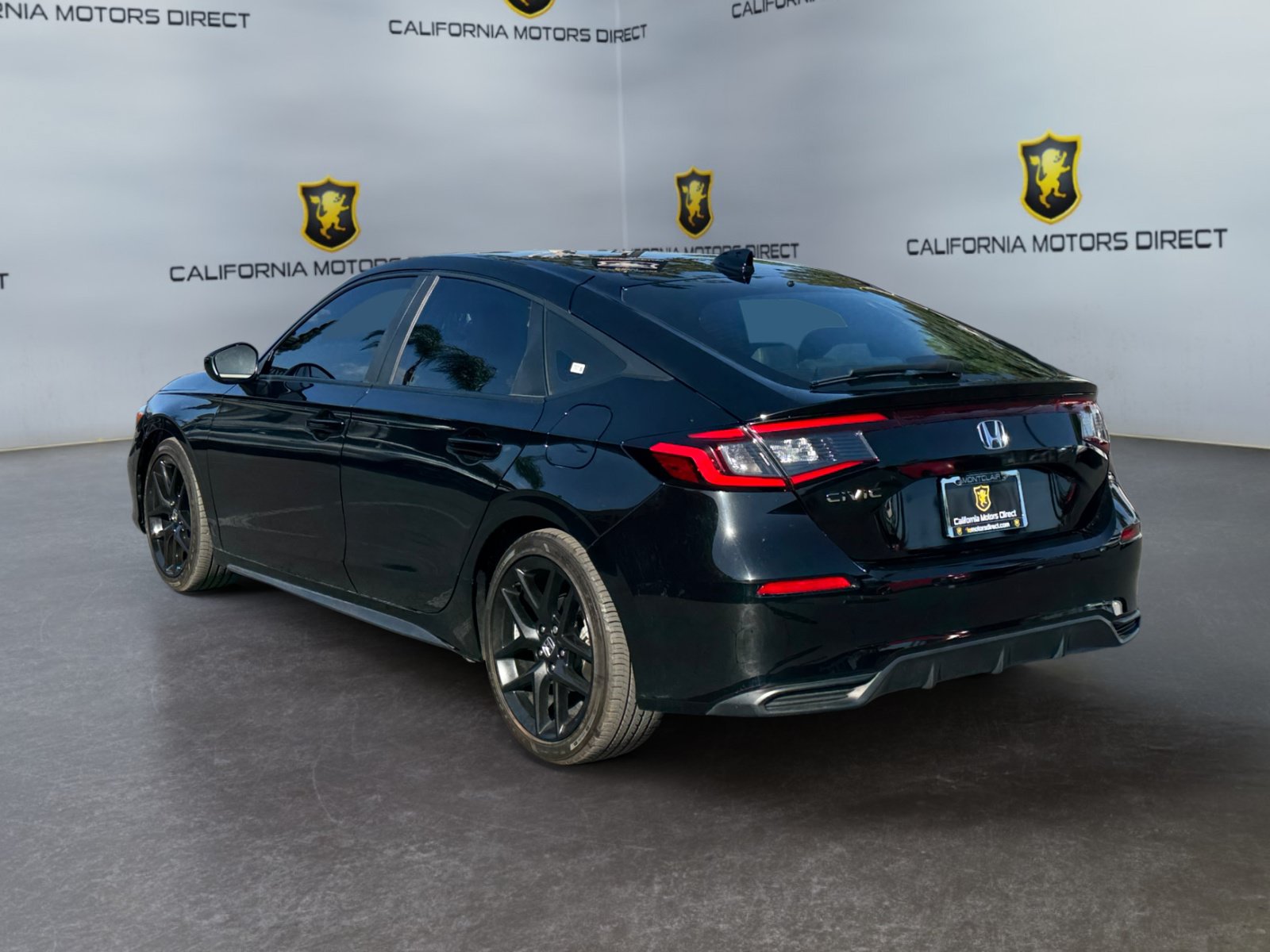 Used 2025 Honda Civic Sport image 3