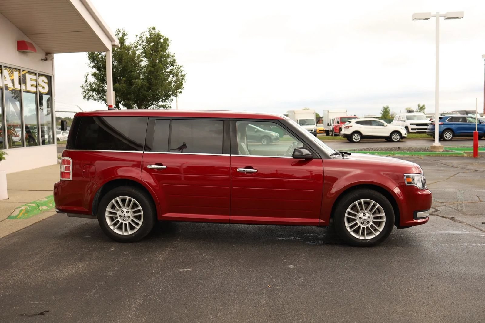 Used 2019 Ford Flex SEL w/ Equipment Group 202A AWD/4WD image 4