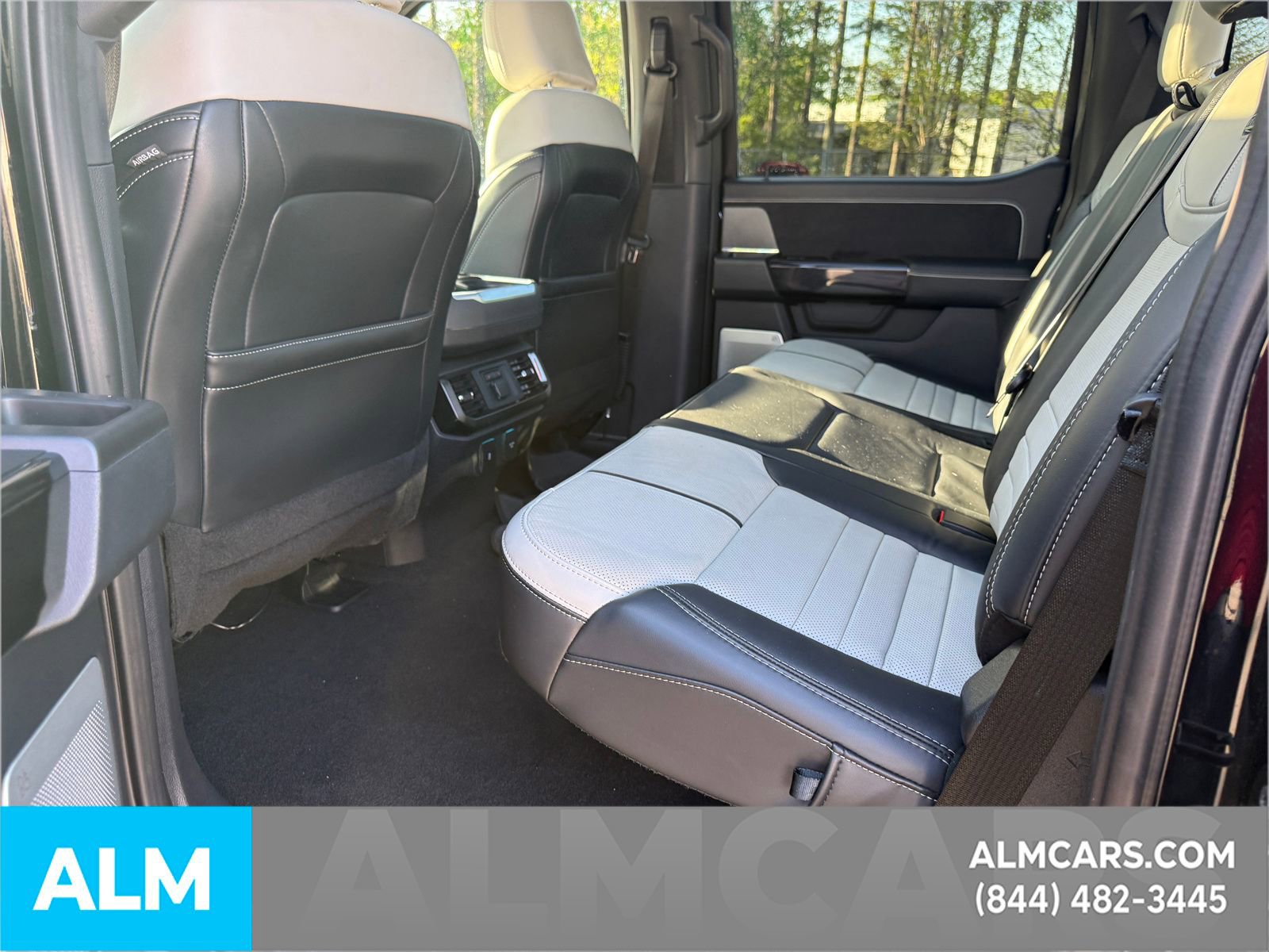 Used 2024 Ford F150 Lightning Platinum AWD/4WD image 11