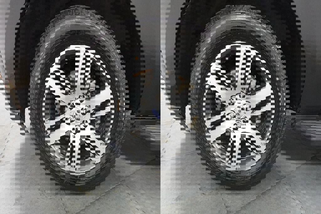 Certified 2024 Ford Expedition Limited image 37