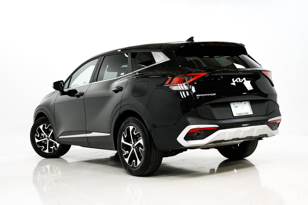 Certified 2025 Kia Sportage EX image 28